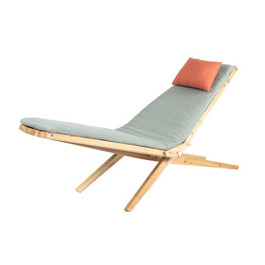 woodlounger front angled view